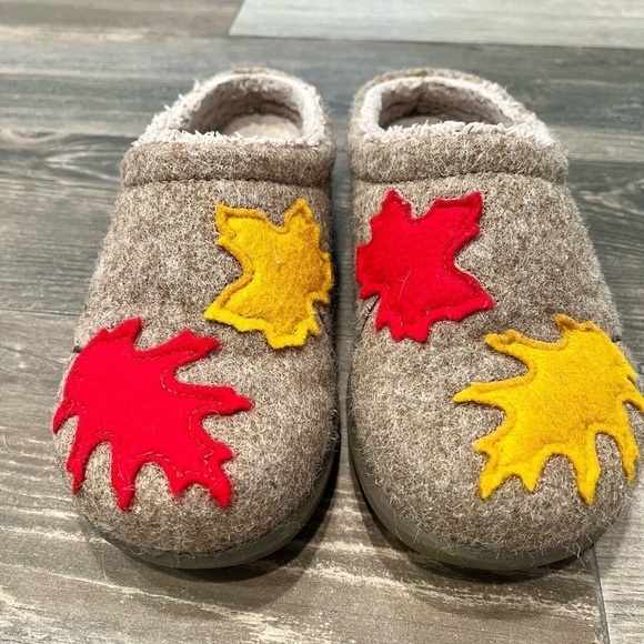 LL Bean Daybreak Scuff Fall Leaves Leaf Wool Women’s House shoe Slipper Size 6 - Picture 2 of 7